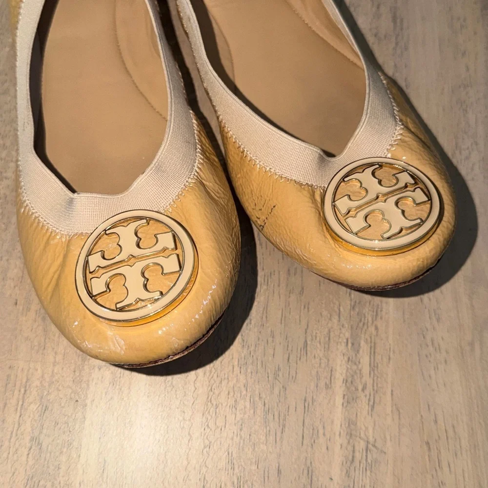 Tory Burch Caroline Patent Leather Flats Size 8.5